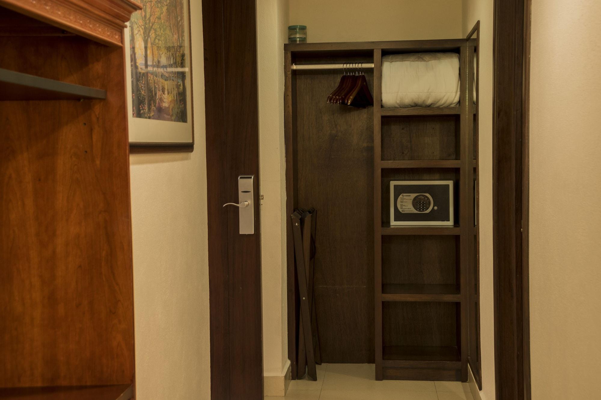 Hotel Porto Allegro Puerto Vallarta Bagian luar foto