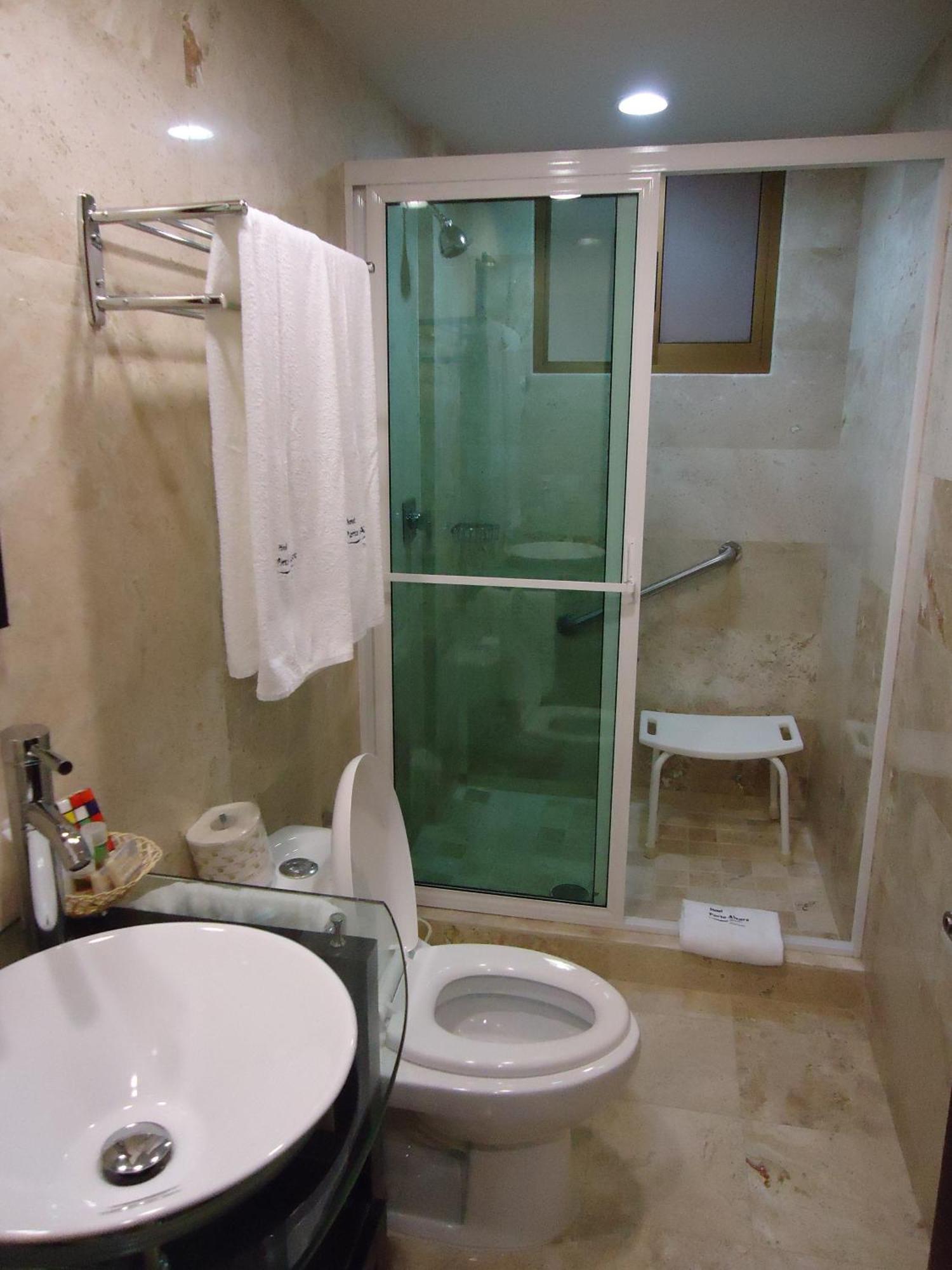 Hotel Porto Allegro Puerto Vallarta Bagian luar foto